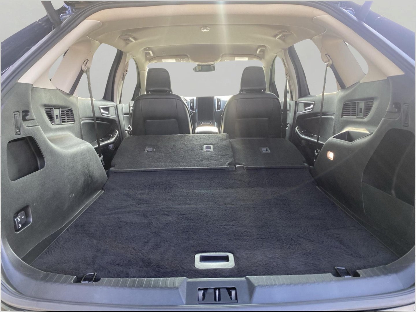 Certified 2024 Ford Edge SEL w/ Convenience Package AWD/4WD image 13