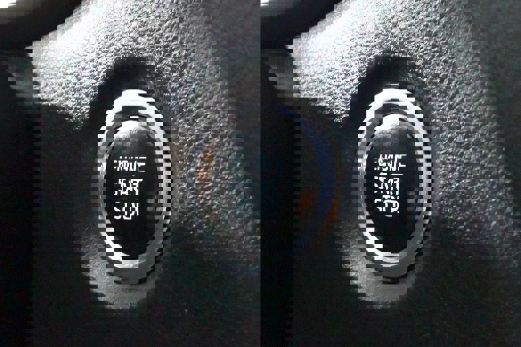 Used 2023 Toyota Corolla SE image 18