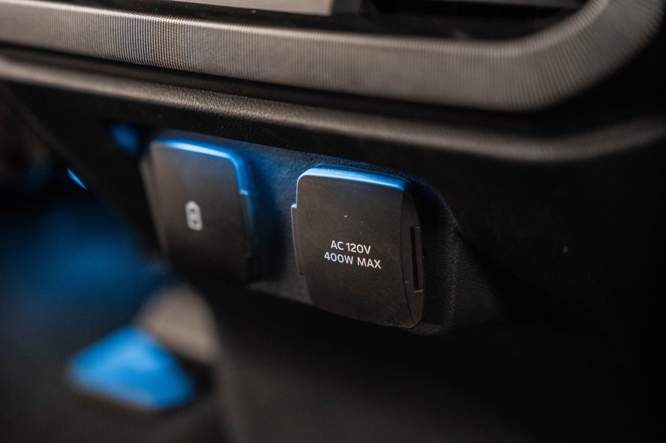 Certified 2023 Ford F150 Platinum w/ FX4 Off-Road Package image 42