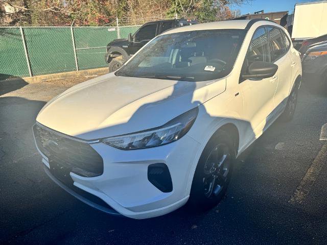 Certified 2024 Ford Escape ST-Line w/ Equipment Group 301A image 2
