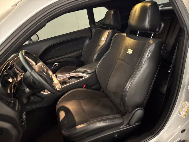 Used 2019 Dodge Challenger R/T w/ T/A Package RWD image 17