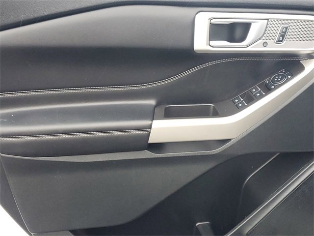 Certified 2023 Ford Explorer XLT w/ Equipment Group 202A image 25