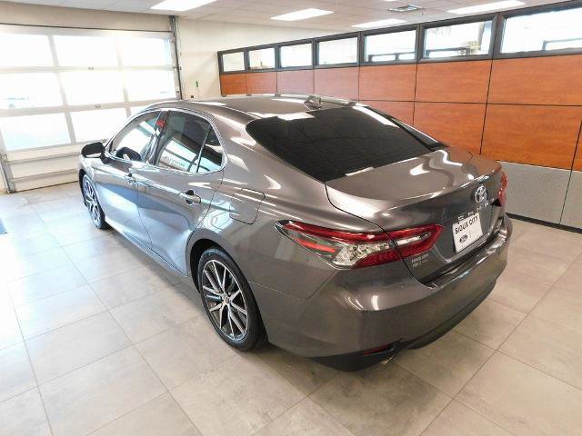 Used 2023 Toyota Camry XLE w/ Navigation Package image 2