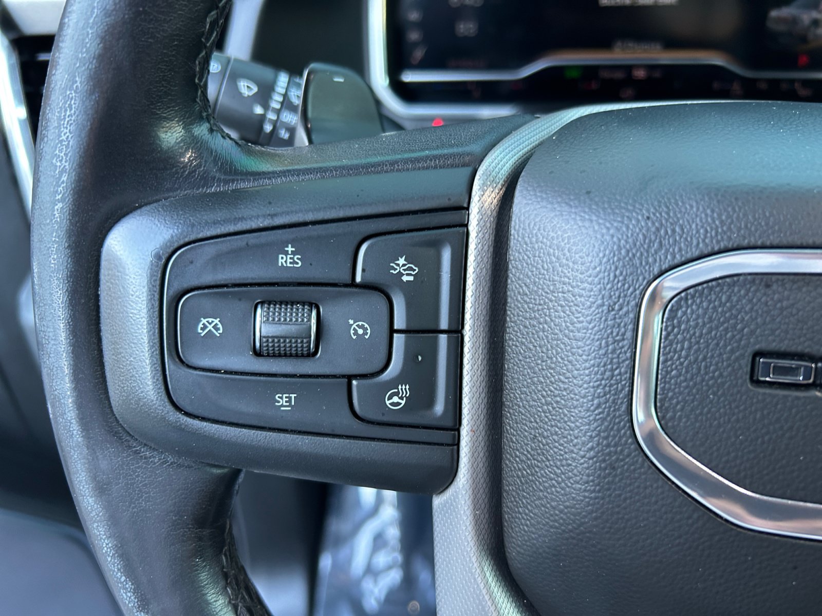 Used 2022 GMC Sierra 1500 Denali AWD/4WD image 10