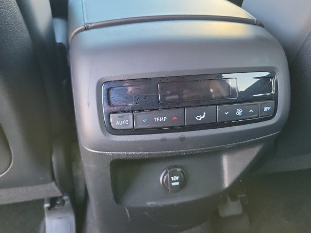 Used 2023 Hyundai Palisade SEL w/ Cargo Package FWD image 5