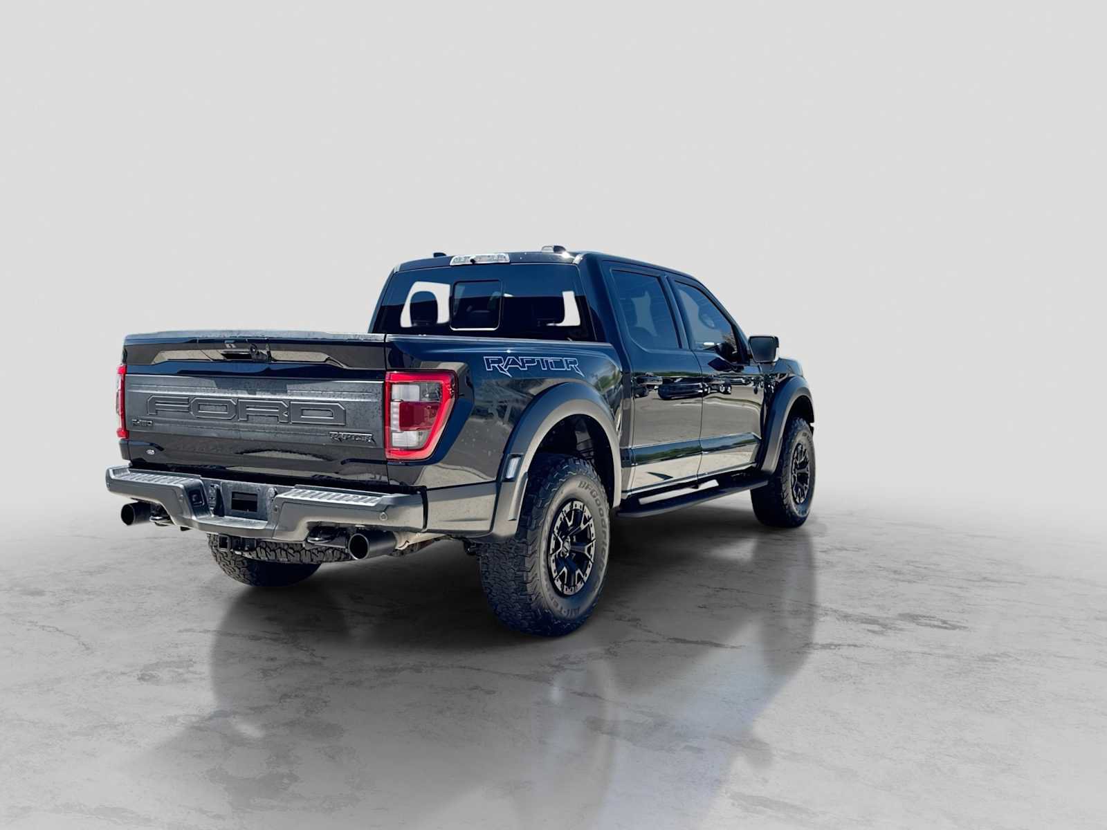 Certified 2023 Ford F150 Raptor w/ Raptor 37 Performance Package AWD/4WD image 6