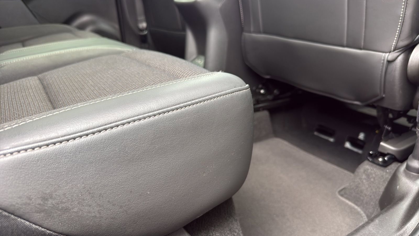 Used 2023 Buick Envision Preferred FWD image 26