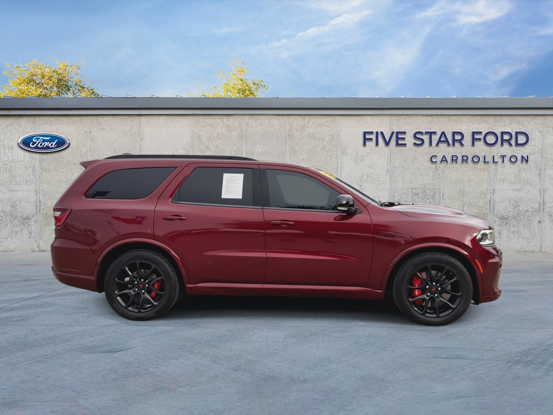 Used 2023 Dodge Durango R/T w/ Tow 'N Go Package AWD/4WD image 9