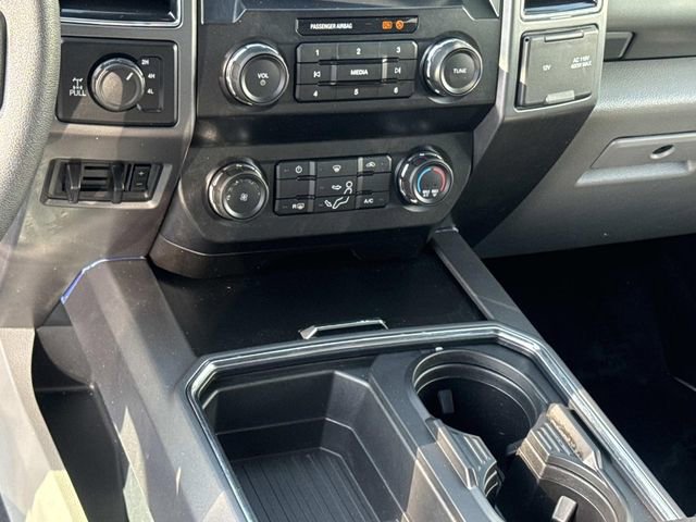 Certified 2022 Ford F250 XLT w/ Black Appearance Package image 21