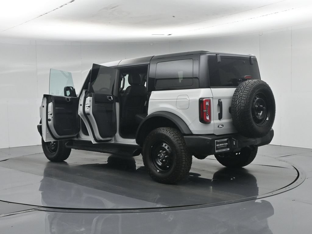Certified 2026 Ford Bronco Outer Banks AWD/4WD image 34