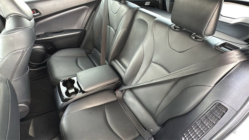 Used 2019 Toyota Prius Prime Premium image 24