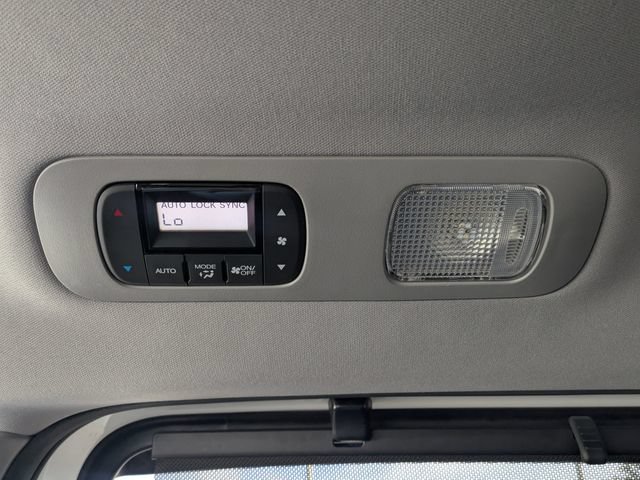 Used 2021 Honda Odyssey Elite image 17