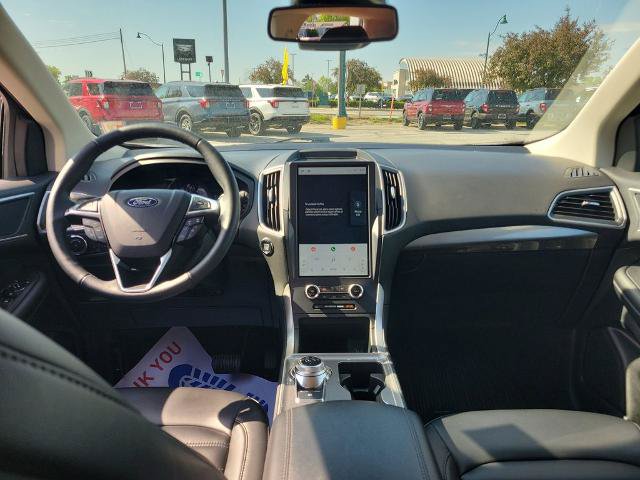 Certified 2023 Ford Edge SEL w/ Convenience Package AWD/4WD image 12