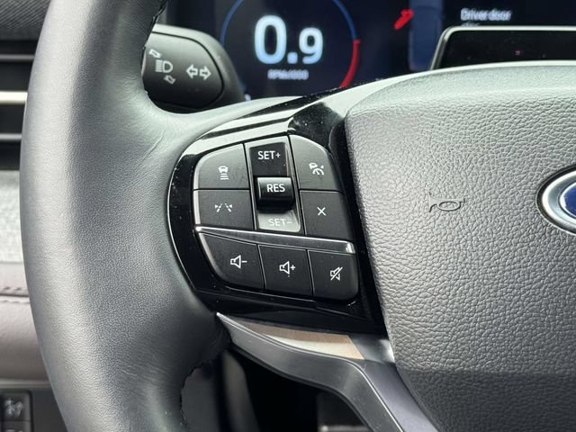 Certified 2026 Ford Explorer Platinum AWD/4WD image 25