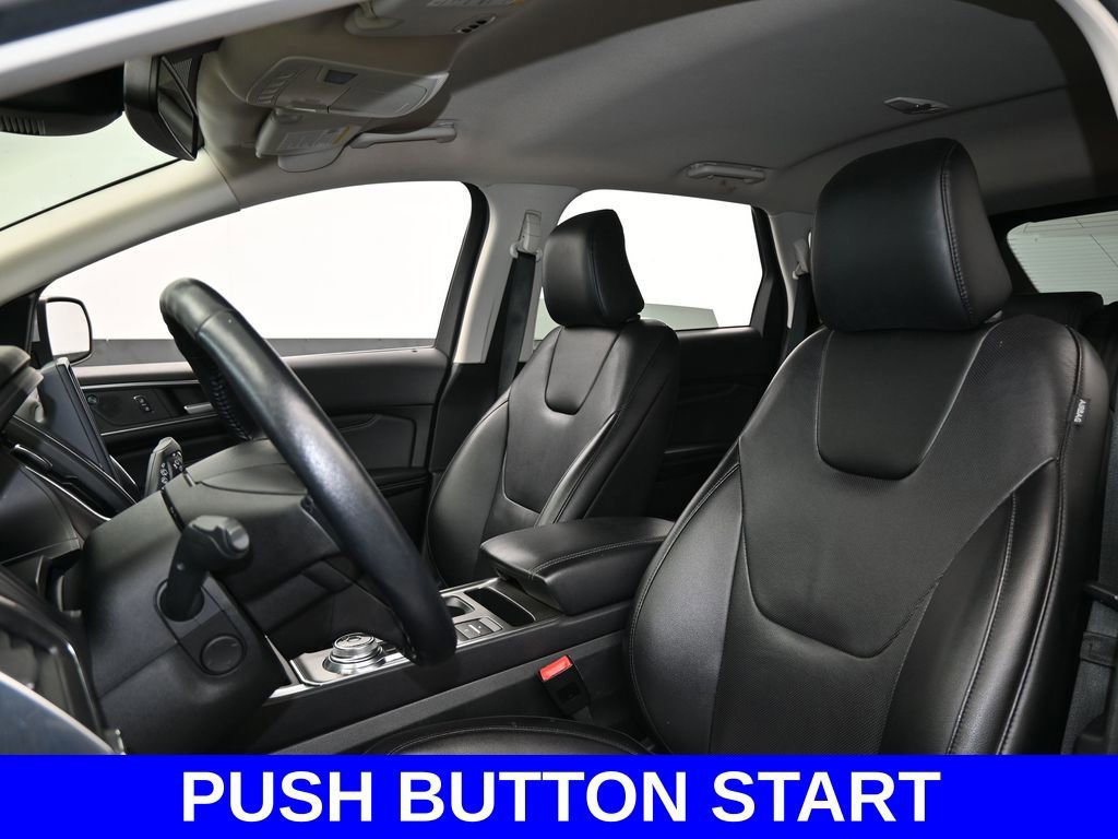 Certified 2022 Ford Edge Titanium w/ Equipment Group 301A image 29