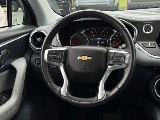 Used 2020 Chevrolet Blazer LT w/ Sound & Technology Package FWD image 10