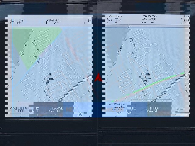 Certified 2022 Ford Explorer XLT w/ Equipment Group 202A image 29