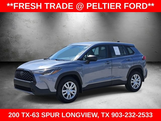 Used 2022 Toyota Corolla Cross L FWD image 3