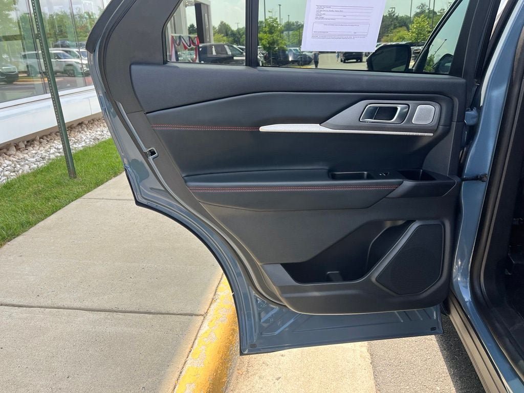 Certified 2025 Ford Explorer ST w/ Sun And Sound Package AWD/4WD image 19