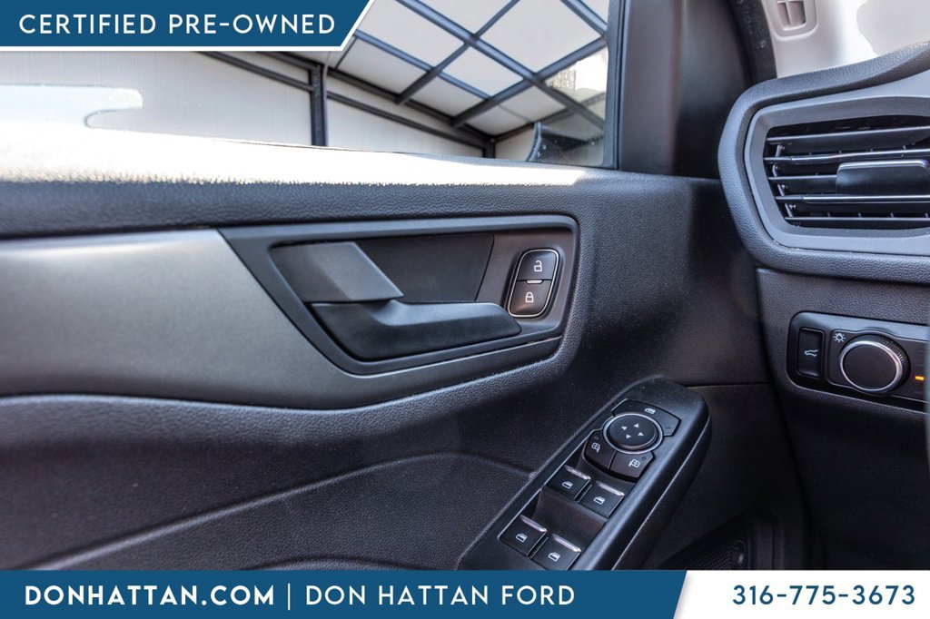 Certified 2023 Ford Escape Active AWD/4WD image 12