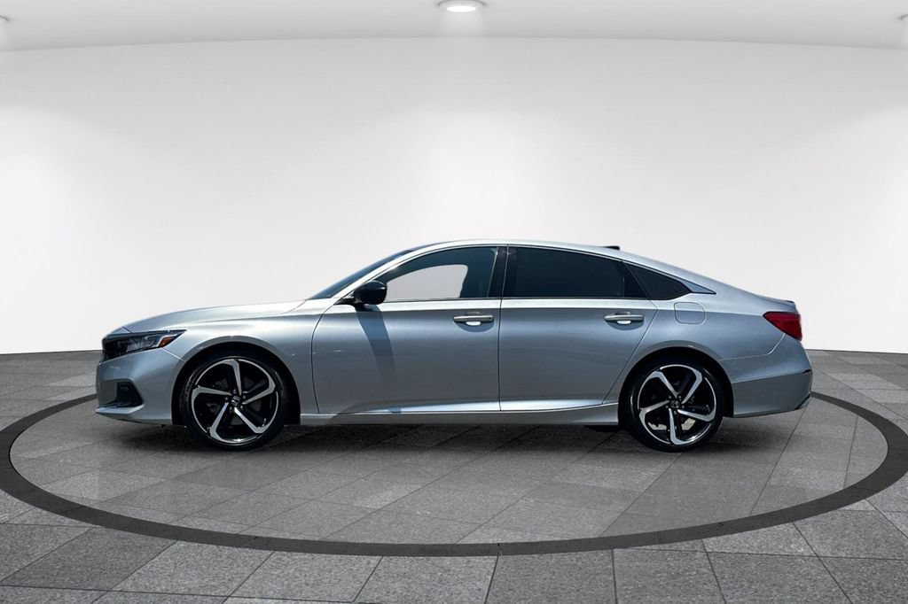 Used 2022 Honda Accord Sport image 9