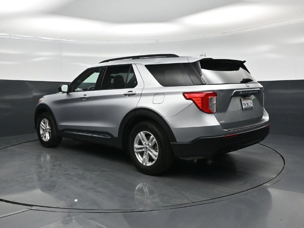 Certified 2020 Ford Explorer XLT RWD image 7