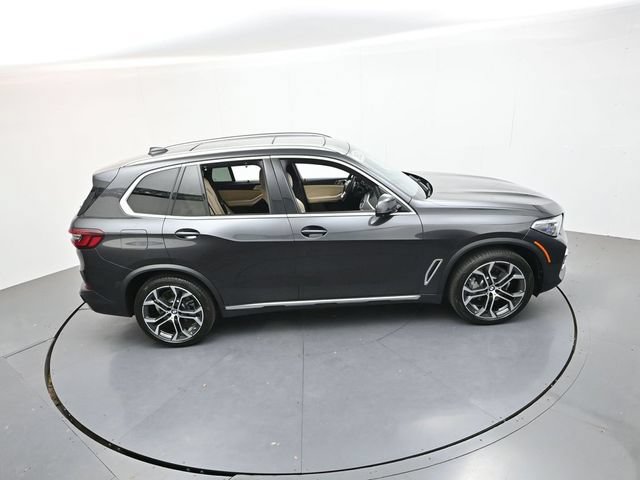 Used 2022 BMW X5 xDrive40i w/ Executive Package AWD/4WD image 48