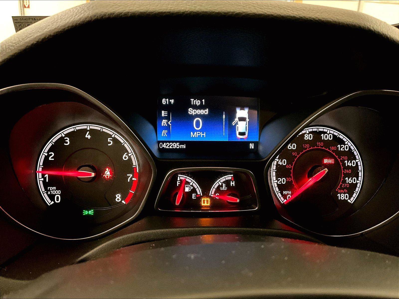 Certified 2018 Ford Focus ST FWD image 19
