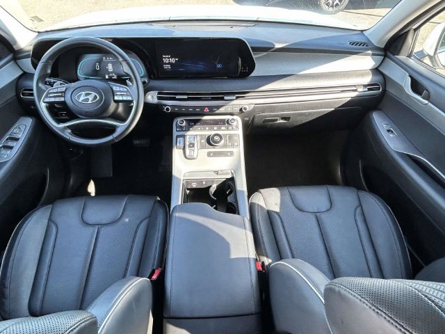 Used 2025 Hyundai Palisade SEL FWD image 4