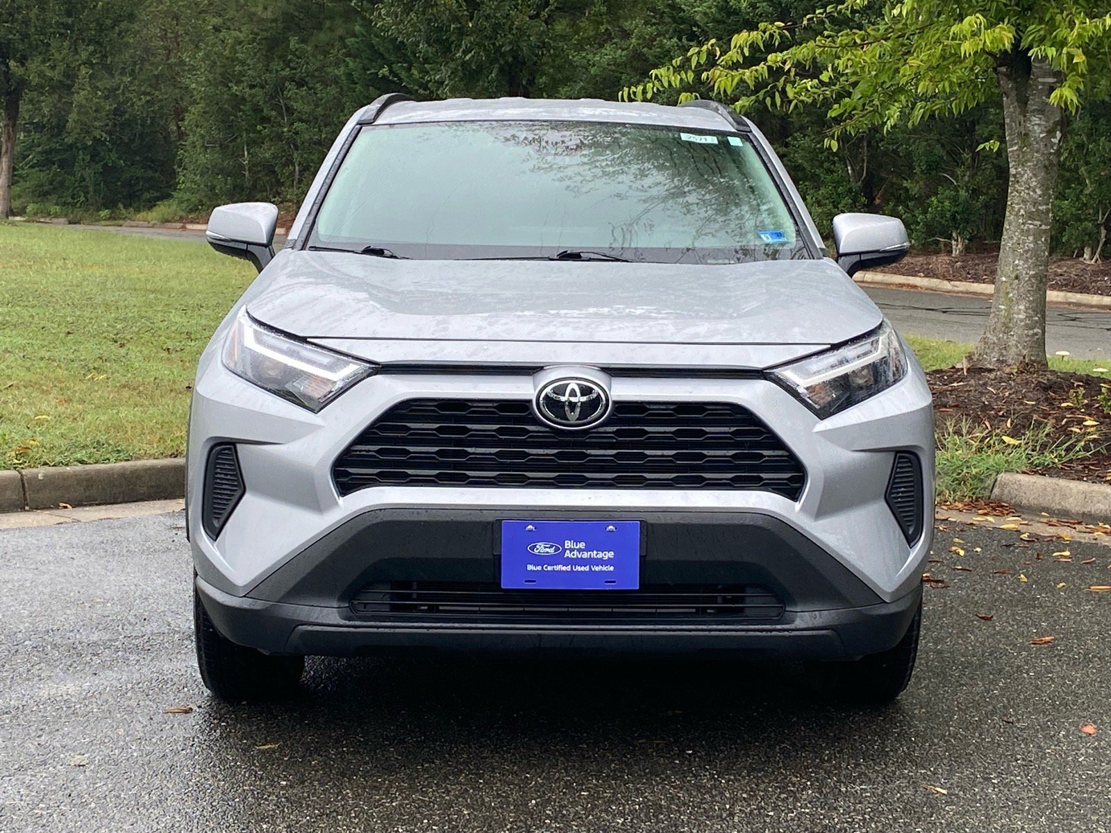 Used 2025 Toyota RAV4 XLE AWD/4WD image 6
