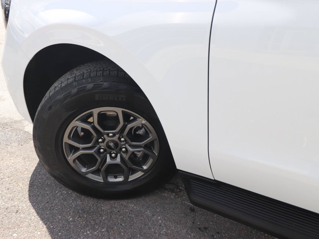 Certified 2025 Ford Expedition Active RWD image 3