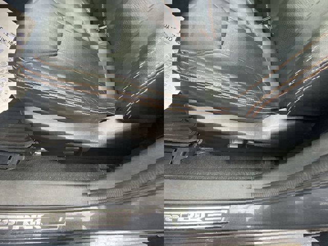 Used 2019 Subaru Crosstrek 2.0i Limited w/ Moonroof Package w/Navigation image 11