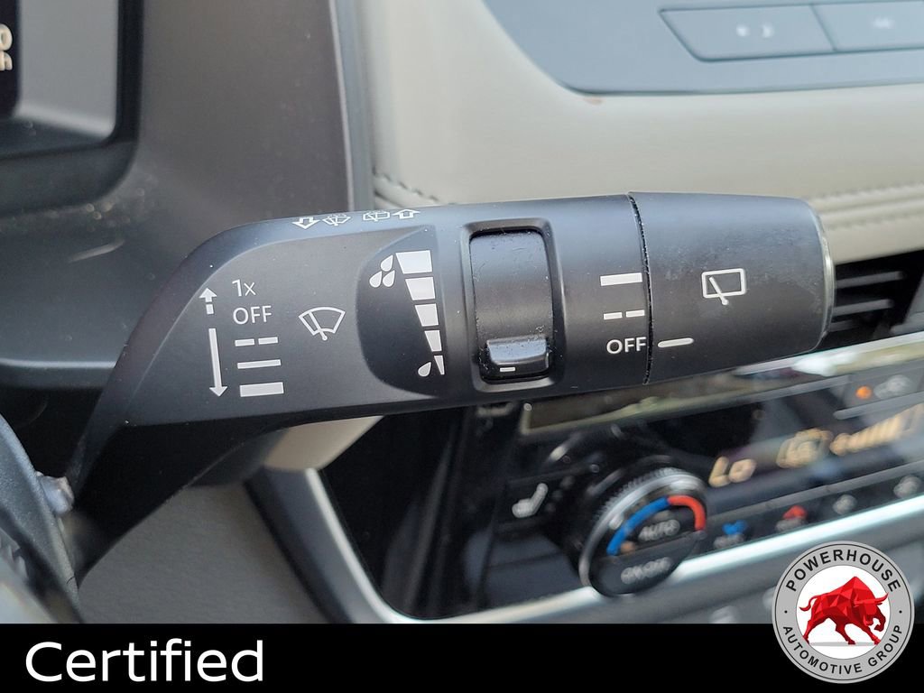 Used 2024 Nissan Rogue SL w/ SL Premium Package FWD image 34