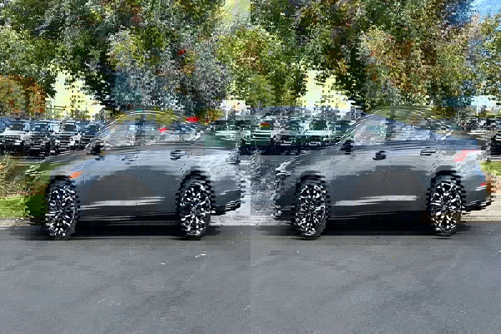 Used 2023 Honda Accord Touring video 2