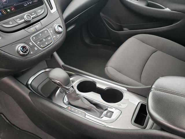 Used 2023 Chevrolet Malibu LT FWD image 27