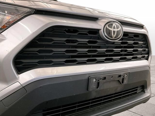 Used 2019 Toyota RAV4 LE w/ All Weather Liner Package AWD/4WD image 29