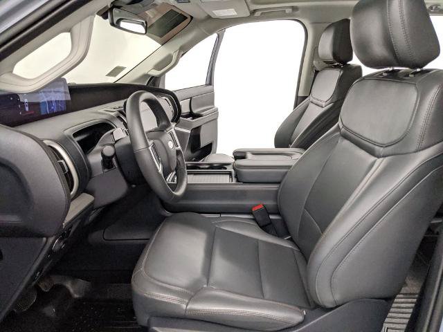 Certified 2025 Ford Expedition Active AWD/4WD image 17