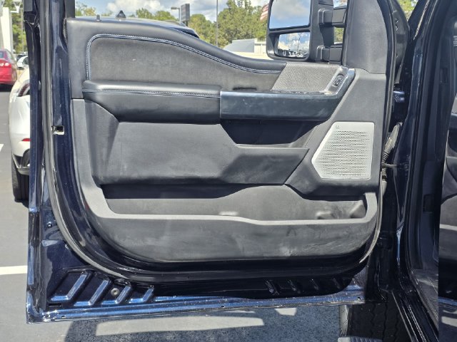 Certified 2025 Ford F350 Platinum AWD/4WD image 17