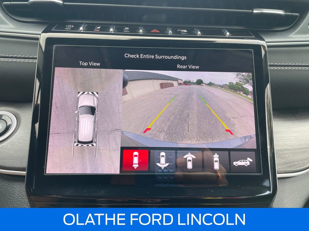 Used 2023 Jeep Grand Cherokee L Limited w/ Luxury Tech Group II AWD/4WD image 29