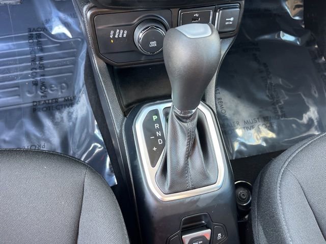 Used 2021 Jeep Renegade Sport AWD/4WD image 18