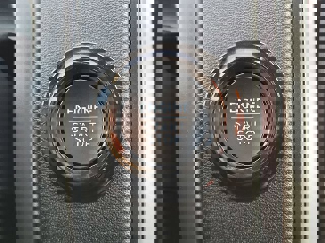 Certified 2025 Ford Expedition Active image 23