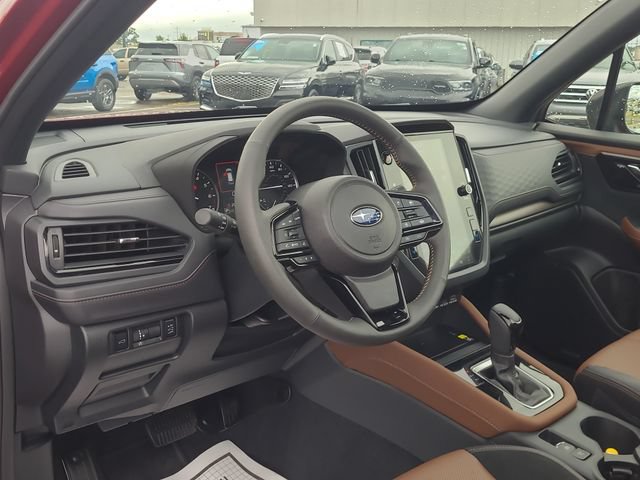 Used 2025 Subaru Forester Touring AWD/4WD image 10