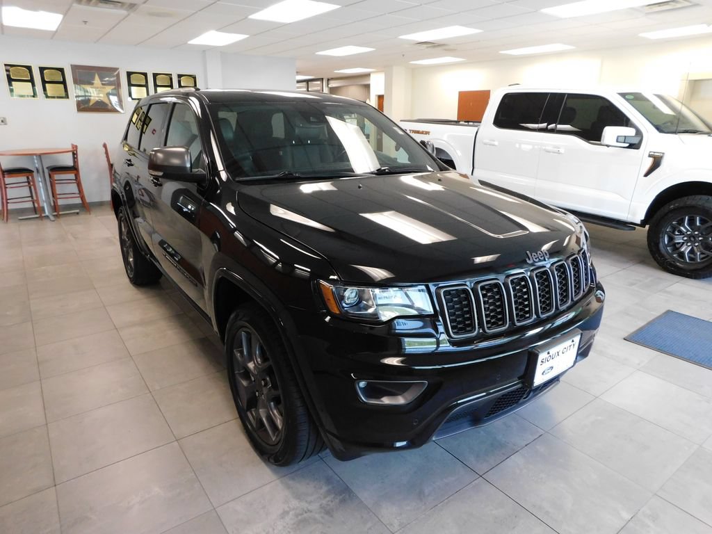 Used 2021 Jeep Grand Cherokee Limited w/ Quick Order Package 28K 80th AWD/4WD image 3
