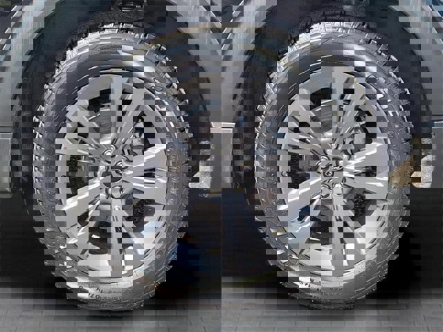 Certified 2024 Ford Explorer XLT w/ Equipment Group 202A image 9