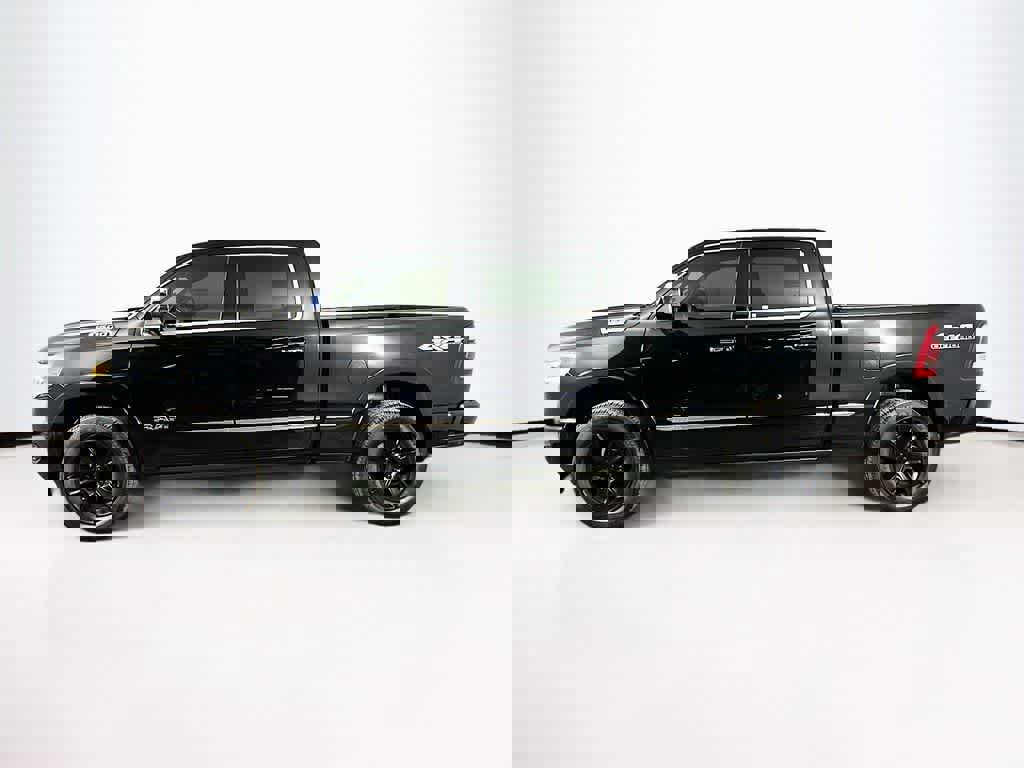 Used 2021 RAM 1500 Limited image 2