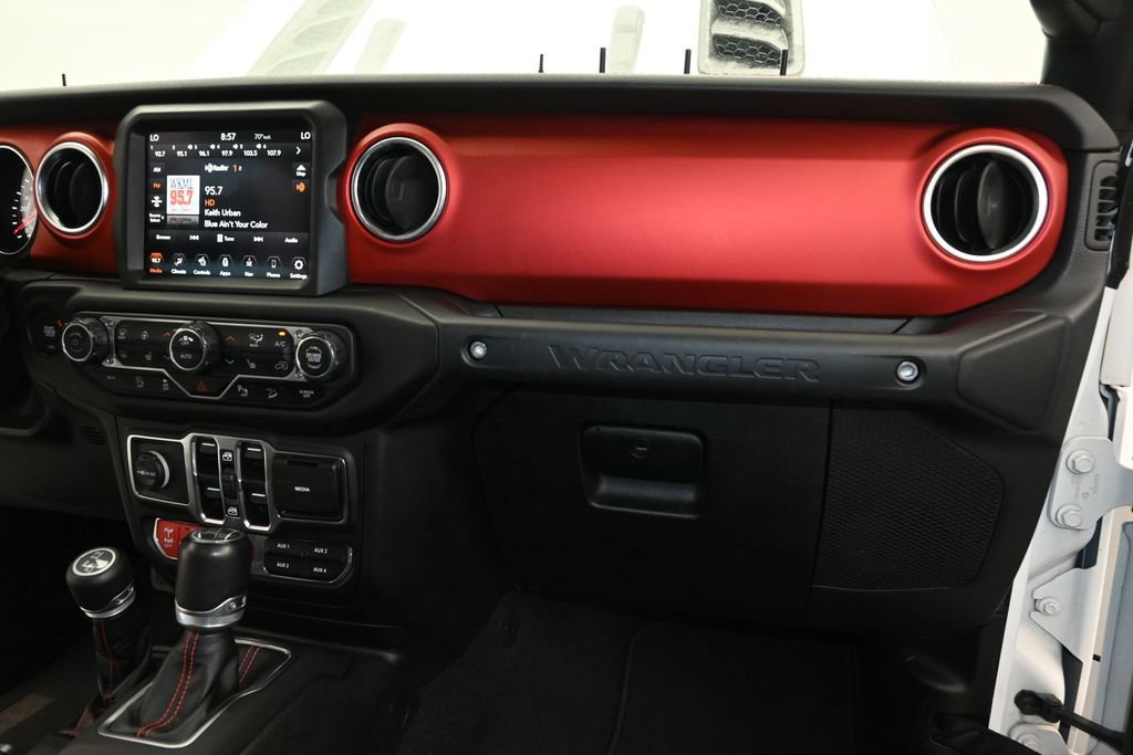 Used 2020 Jeep Wrangler Unlimited Rubicon AWD/4WD image 17