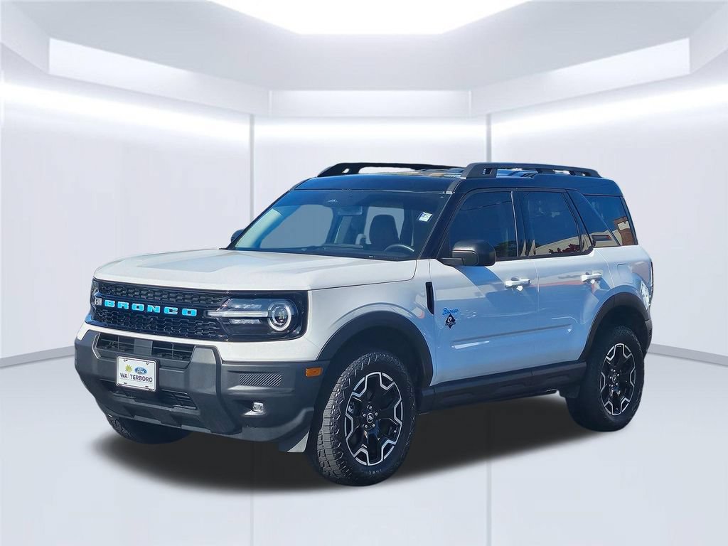 Certified 2025 Ford Bronco Sport Outer Banks AWD/4WD image 2