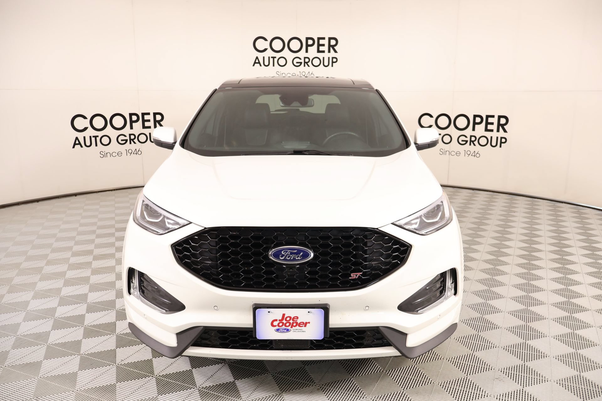 Certified 2024 Ford Edge ST w/ Equipment Group 401A AWD/4WD image 9