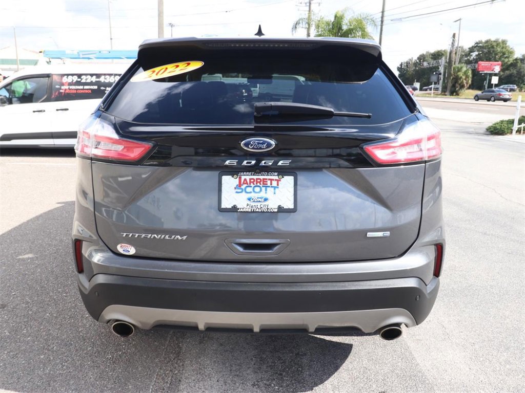 Certified 2022 Ford Edge Titanium image 4