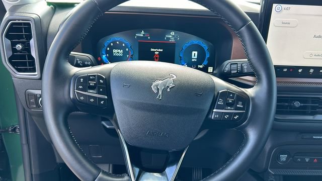 Certified 2025 Ford Bronco Sport Outer Banks w/ Outer Banks Tech Package+ AWD/4WD image 19